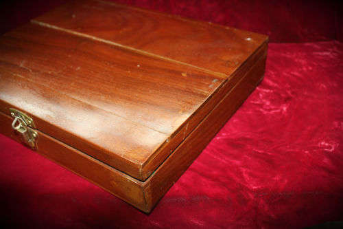 Vintage Masonic compass tool set in wooden box -(wood box need repairs) 73mmx370mmx350mm