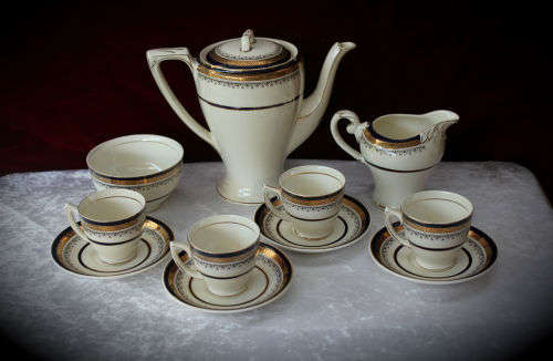 12pc Vintage Royal Crown MYOTTS Teaset made in Staffordshire England (4 duo's )