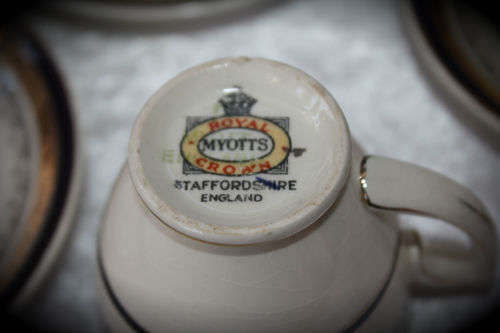 12pc Vintage Royal Crown MYOTTS Teaset made in Staffordshire England (4 duo's )