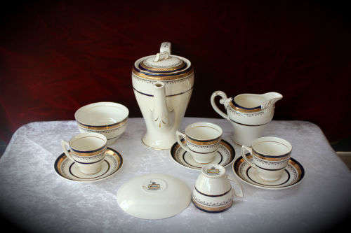 12pc Vintage Royal Crown MYOTTS Teaset made in Staffordshire England (4 duo's )