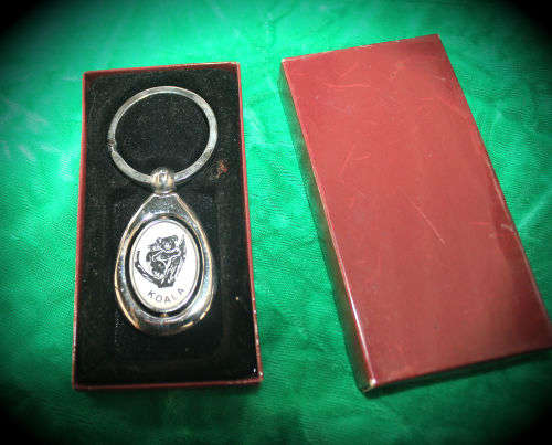 Metal Keyring in Box Australia with Koala and Kangaroo  images