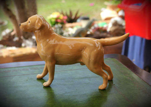 Beswick Figurine Labrador "Solomon of Wendover" -140x210x53mm