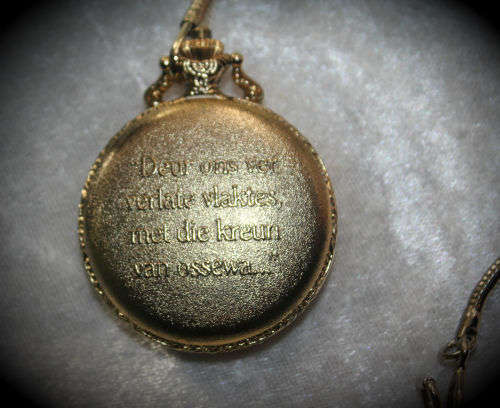 Die Groot Trek 1838 - 1988 Commemorative Quartz Pocket Watch with Chain- working but second hand off