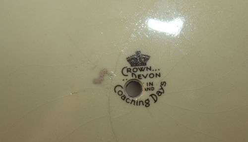 Vintage Hand Decorated Crown Devon Plate on stand COACHING DAYS The Manor House Oxford 112x255mm