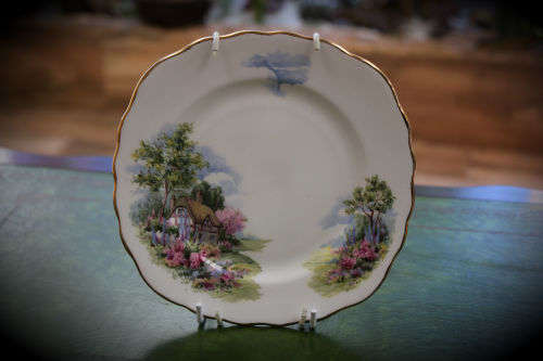 Vintage Royal VALE Plate Bone China Made in England 159mm