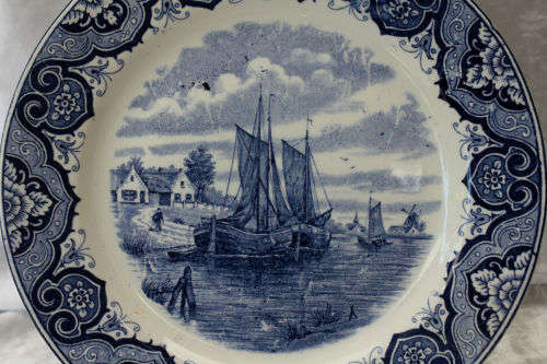 Antique ceramique maestricht Porcelain Plate - 250mm- Made in Holland