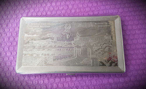 Vintage metal Cigarette Case -Uniegebou / Union Buildings made in Mayell England -143x86x10mm