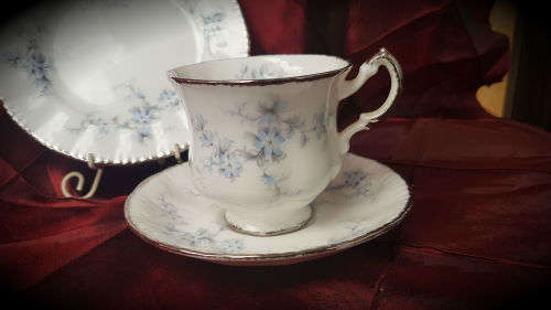 Vintage Paragon TRIO BRIDES CHOICE Stoke-on-trent By appointment to the Queen-4 available