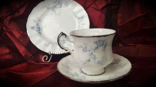 Vintage Paragon TRIO BRIDES CHOICE Stoke-on-trent By appointment to the Queen-4 available