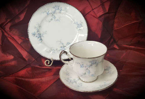 Vintage Paragon TRIO BRIDES CHOICE Stoke-on-trent By appointment to the Queen-4 available