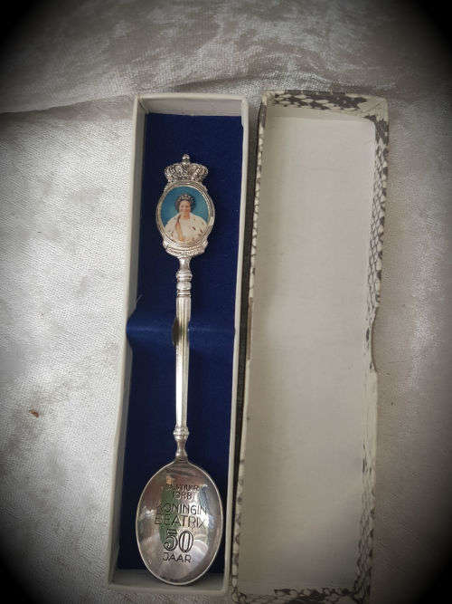 Oranjehuis Koningin Beatrix 50 Jaar 31 Januarie 1988-Souvenir spoon 16g- 121mm-Boxed