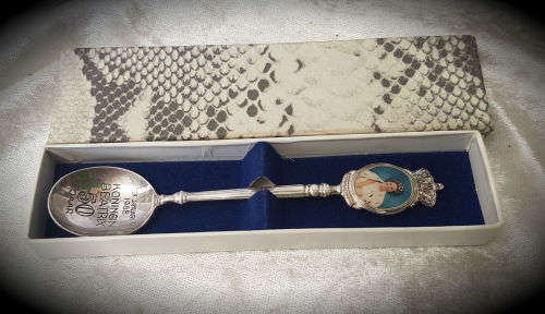 Oranjehuis Koningin Beatrix 50 Jaar 31 Januarie 1988-Souvenir spoon 16g- 121mm-Boxed