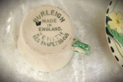 Vintage Art Deco Burleigh ware Zenith Primrose Teapot with 8 duo's -one cup repaired