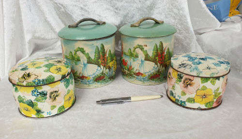 4 x Vintage Tins -2 x 80x110 and 2 x 140x130mm