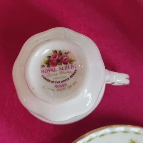 1970 Royal Albert MINI Duo - Flower of the month series - JUNE- ROSES