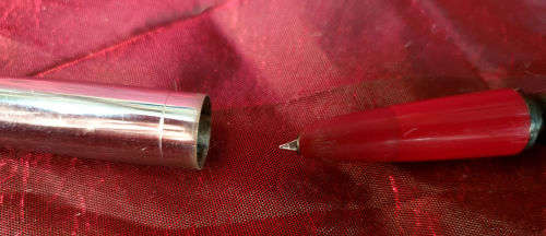 Vintage Maroon Parker 17 fountain pen