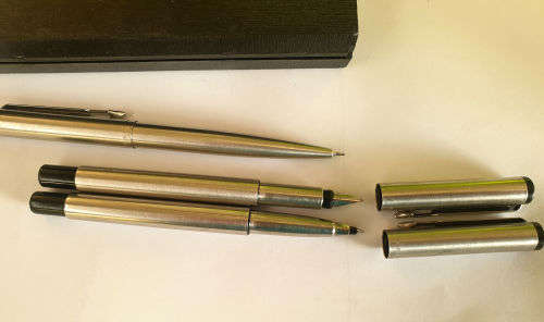 Vintage Parker Vector Fountain Pen, Rollerball (ink is dry) and Pencil set Made in the UK
