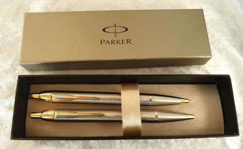 Beautiful Vintage Parker Ball Point Pen and Pencil set in Gold and silver Trim -iNK STILL OK