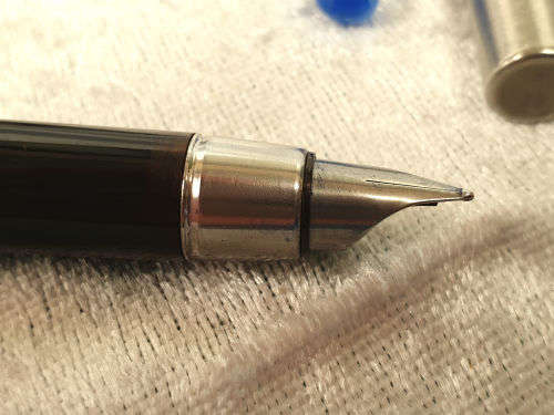 3 Vintage Parkers  Fountain Pen , Rollerball and Cartridge Pencil in Parker Case -England.