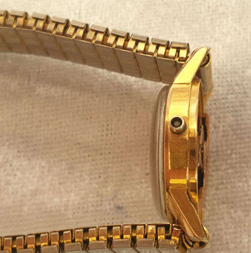 Vintage Ladies OMEGA Ladymatic Seamaster Automatic watch running but need a Winder