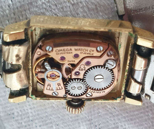 Vintage Ladies OMEGA Lunette Manual wind watch 17 Jewels - running- Seiko Strap 11x11mm Face
