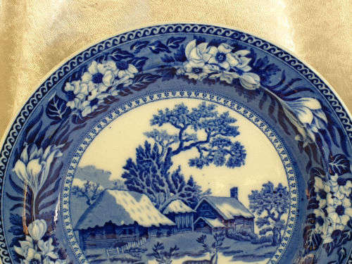 Vintage Wedgwood Plate Etruria England  235mm Fallow Deer (small nic on back of plate)