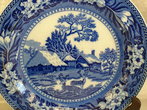 Vintage Wedgwood Plate Etruria England  235mm Fallow Deer (small nic on back of plate)