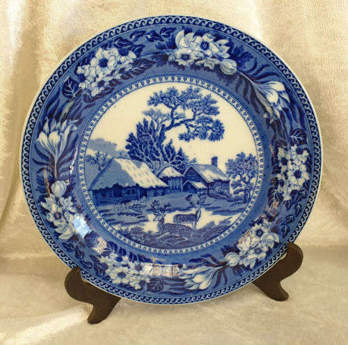Vintage Wedgwood Plate Etruria England  235mm Fallow Deer (small nic on back of plate)