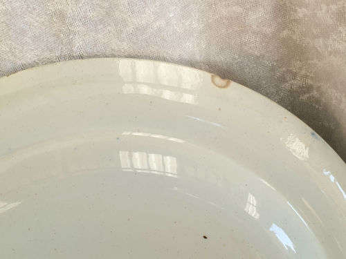 Vintage Wedgwood Plate Etruria England  235mm Fallow Deer (small nic on back of plate)