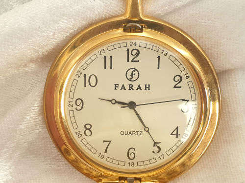 Vintage style Quartz Pocket watch from the Hachette pocket watch collection -Working