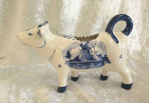 Delfts Blue Cow Creamer 100x170x50mm Hand Painted Holland