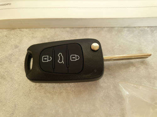 Kia Cerato - Picanto - Sportage - Hyundai i20 / i30 / iX35 - 3 Button Flip Key Case replacement