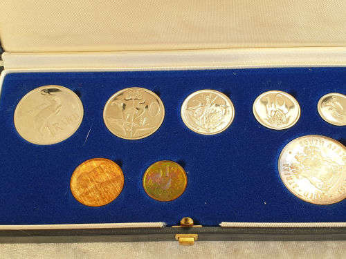 1987 South Africa Short Proof Set - Includes the Silver R1 Coin