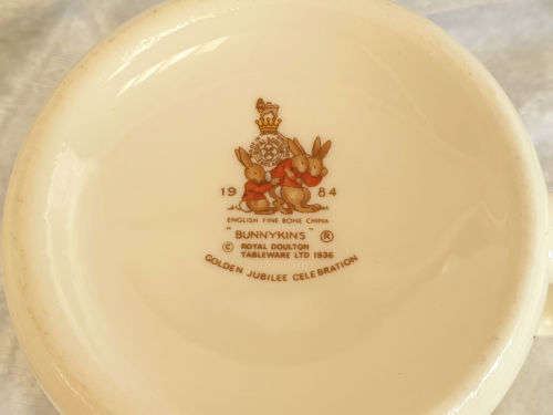 1984 Royal Doulton BUNNYKINS Cup English Bone China Tableware 77x110x90mm Golden Jubilee Celebration