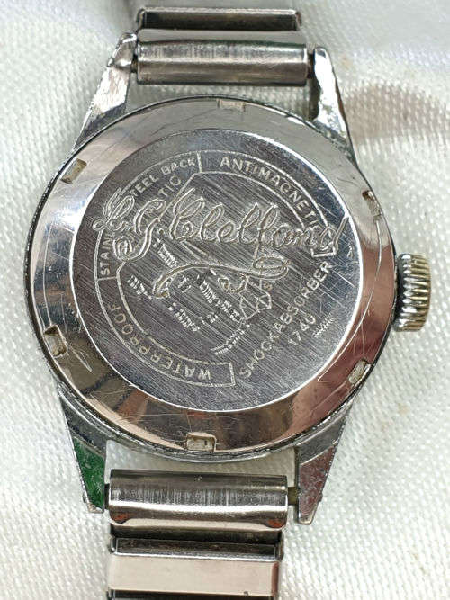 Pre-owned Vintage CREATION 17 Rubis Automatic Swiss Made Ladies Watch- Working