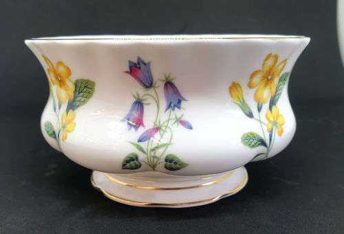 Vintage  Royal Albert "Windermere" Sugar Bowl