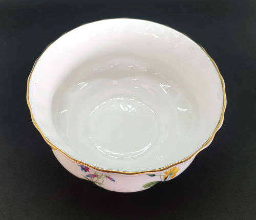 Vintage  Royal Albert "Windermere" Sugar Bowl