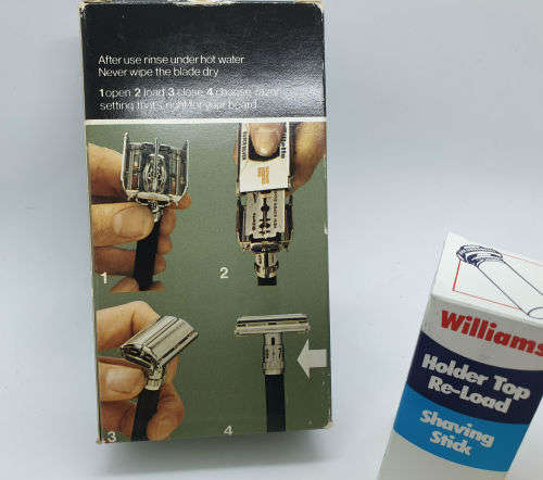 Vintage Gillette Adjustable Razor with 5 Blades original packaging + Williams Shaving stick &brush