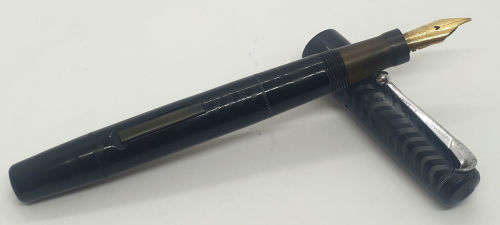 Vintage SWAN Mabie Todd Fountain pen with 14kt Gold No 2 Nib.