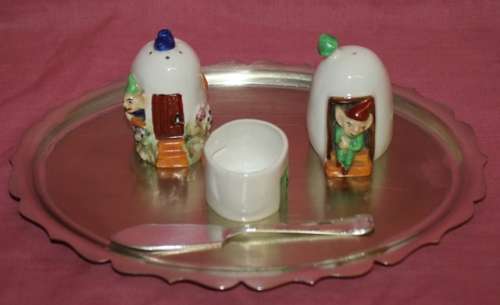 Vintage Staffordshire Fine Bone China Arthur bowker England tray only)