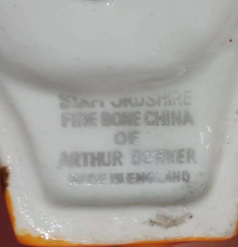 Vintage Staffordshire Fine Bone China Arthur bowker England tray only)