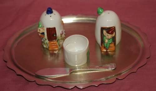 Vintage Staffordshire Fine Bone China Arthur bowker England tray only)