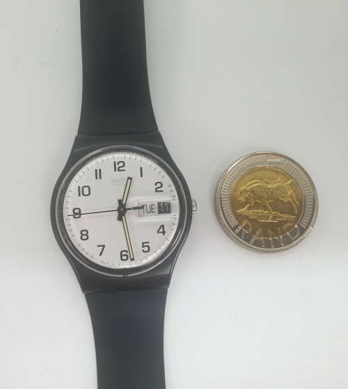 Pre-owned Swiss Swatch AG 1999 Ladies Analog Quartz Watch 35x40mm Great Condition