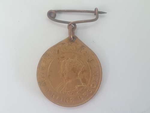 1947 Royal Visit - Union of South Africa / Koninklike  Besoek  Medal