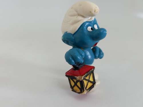 Rare Collectable Watchman Smurf Figurine Peyo 1970's    - PVC-