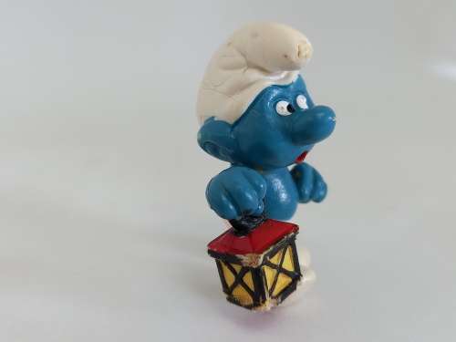 Rare Collectable Watchman Smurf Figurine Peyo 1970's    - PVC-
