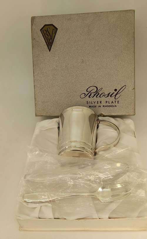 RARE !!! Vintage RHOSIL Silver Plate Cup spoon and Fork Gift set  Made in RHODESIA in original Box