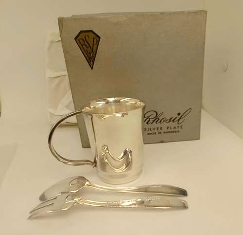 RARE !!! Vintage RHOSIL Silver Plate Cup spoon and Fork Gift set  Made in RHODESIA in original Box
