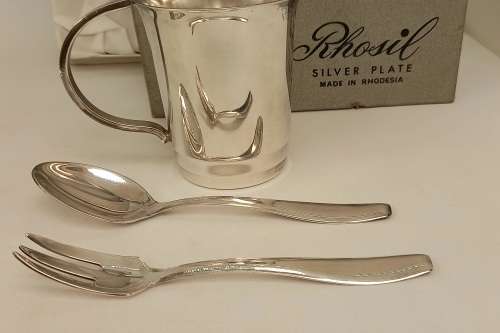 RARE !!! Vintage RHOSIL Silver Plate Cup spoon and Fork Gift set  Made in RHODESIA in original Box