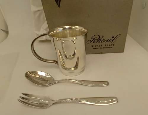 RARE !!! Vintage RHOSIL Silver Plate Cup spoon and Fork Gift set  Made in RHODESIA in original Box